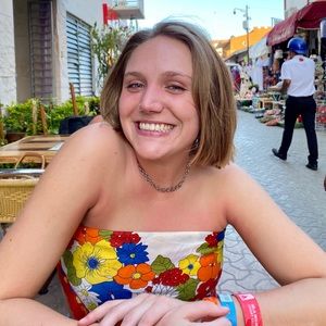 Meet your Posher, Jacqueline